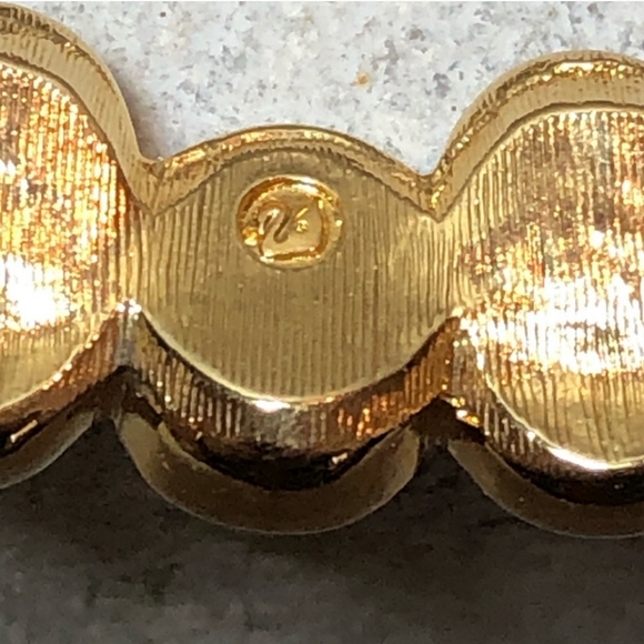 Swarovski Necklace - Picture 6 of 7